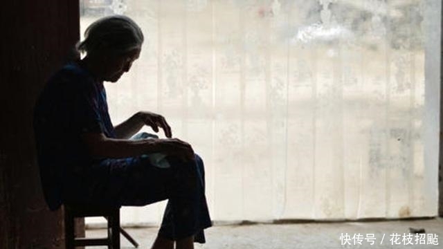 咸菜|老人77岁去世,生前节俭每天光吃咸菜,死后6人清点遗产3小时