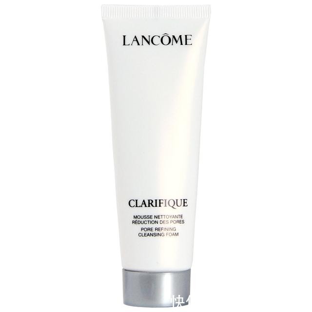 黑头粉刺|好用的控油洗面奶排行榜推荐:保养滋润皮肤,带走皮肤的疲惫暗沉