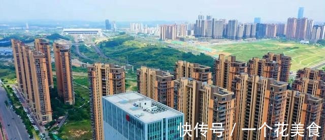 地产|8月沙场秋点兵,南宁前30名房企列队进场!