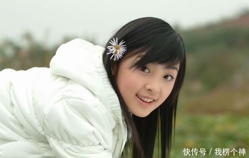 张含韵参加《声临其境》,当年被网暴第一人,如今归来仍是少女