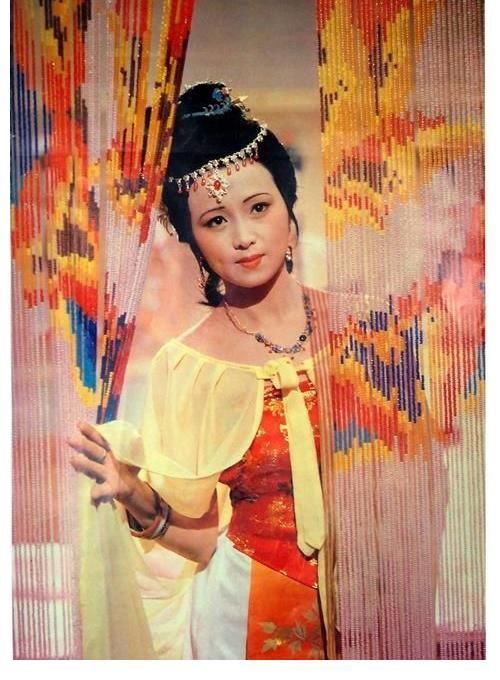 秦可卿|她被称为87版红楼“第一美”，没演成林黛玉，反而有几分庆幸