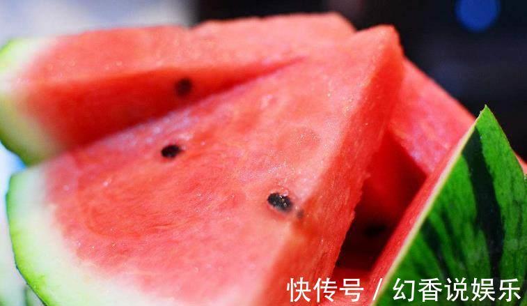 西瓜皮|隔夜的西瓜究竟可以不可以吃夏天吃西瓜,你必须要晓得这2点!