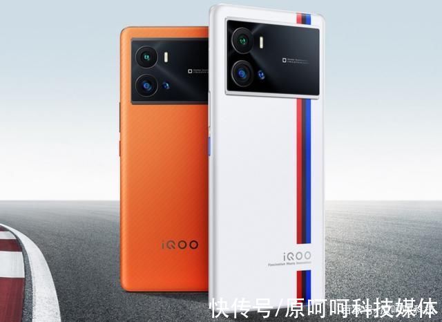 显示屏|围观!OnePlus 9RT VS iQOO 9:2022年的旗舰杀手之战开始