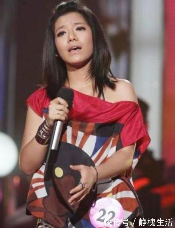 尴尬了李宇春担任好声音导师,同为快女冠军的她们却是参赛选手