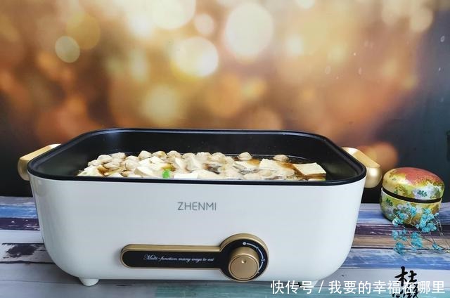 一家4口在家吃酱香排骨火锅,花了150,比吃快餐便宜,超值