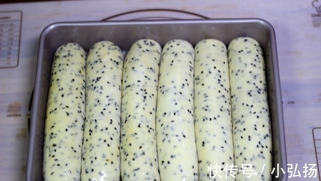 头发 老爸常吃这“早餐”,头发越来越黑,再也不染发了,而且特好吃!