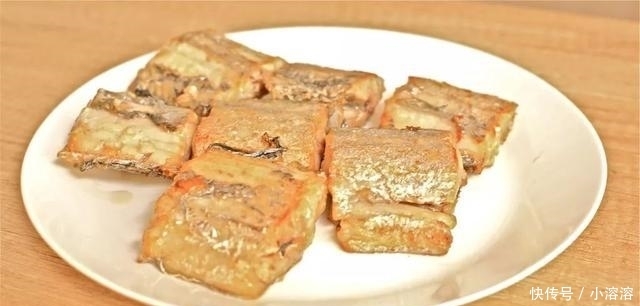 香内嫩|外香内嫩的红烧带鱼走一波,好吃的秘诀就在配料!