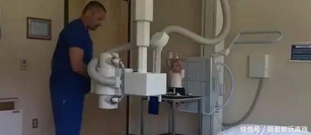 真相|网友看到婴孩被塞进这种“透明玻璃瓶”,有些气愤,得知真相点赞