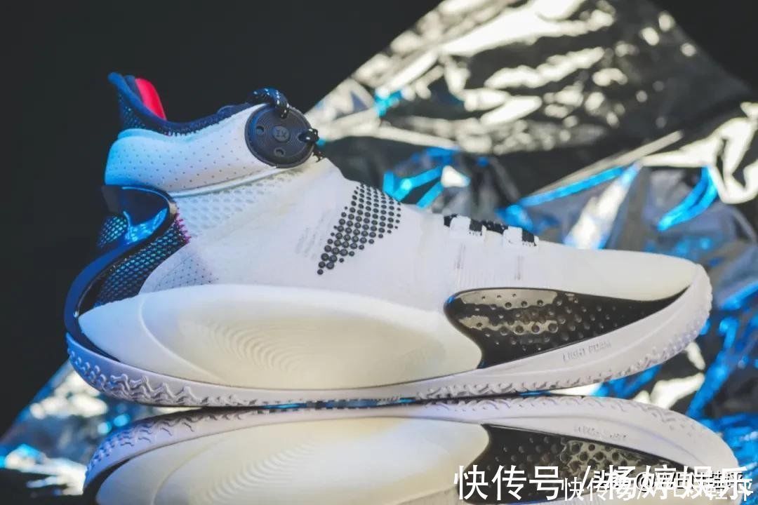 鞋面 发售699设计用料很良心!音速9会成为另一款学生党利器吗