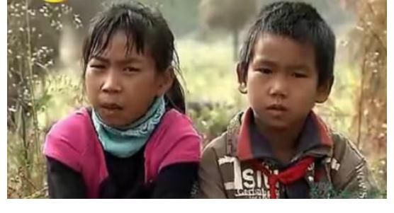 《变形记》城市少年，为救穷爷爷卖掉自己8万金项链，今如何了