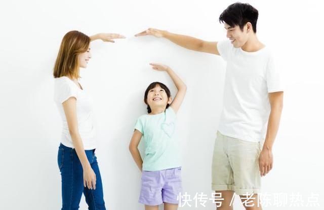 青春期|青春期阶段,有四种行为影响身高发育,“大长腿”可能要和你拜拜