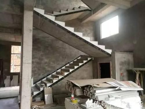 自建|30万的农村自建别墅,山清水秀太棒了,城里人看了也羡慕