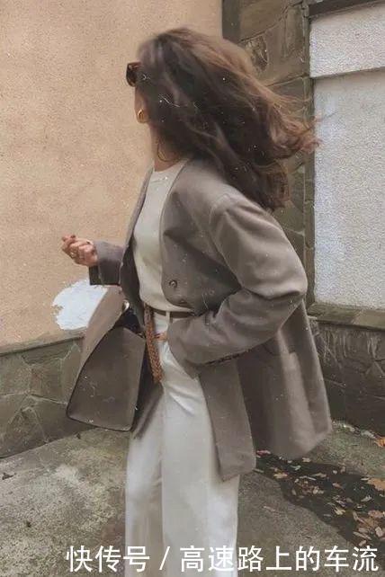 本周穿什么｜秋冬50套高级色搭配套路，谁穿谁好看