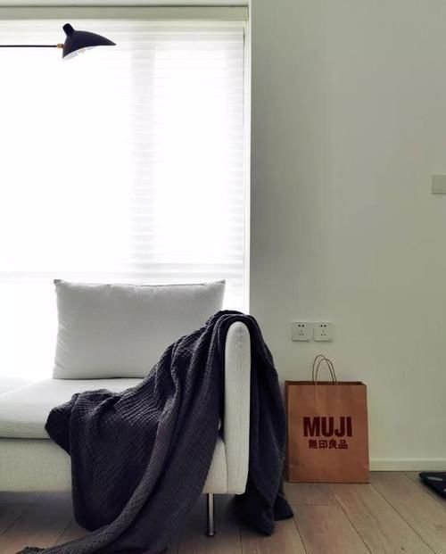 卫生间|女孩买40㎡自己住，空间需求一个没少，却住出100㎡的宽敞