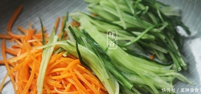 天越热,越喜欢吃这碗面,香味浓郁特解馋,一周吃五天都不腻!