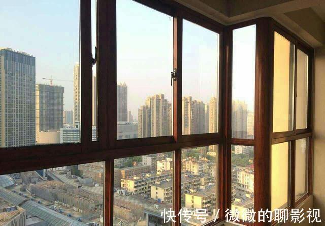窗框|封阳台切记不要做几种窗!我家发现装错,直接让工人拆光拿走!