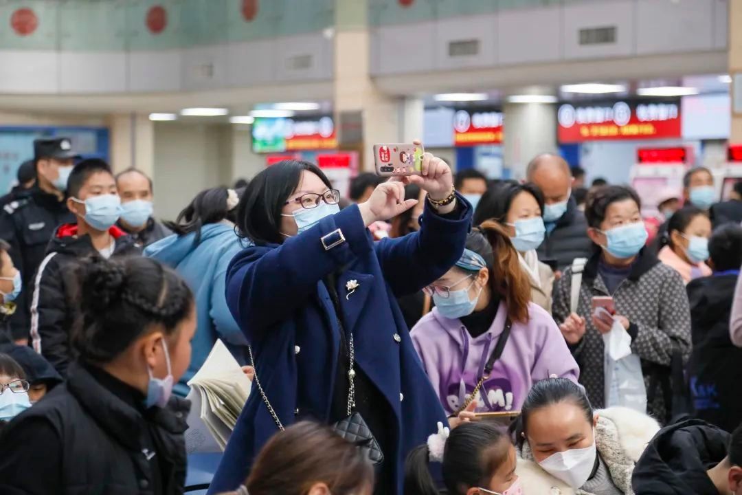 湖北省妇幼保健院|关注儿童身高 携手赢未来丨中国儿童生长发育健康传播行动武汉站在我院顺利举办