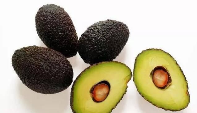 胆固醇|高血脂真正敌人并非肥肉,该忌口了,别等血管堵塞,脑梗来才后悔