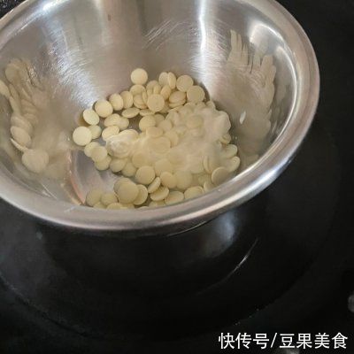 巧克力|#蛋趣体验#巧克力夹心猫舌饼干