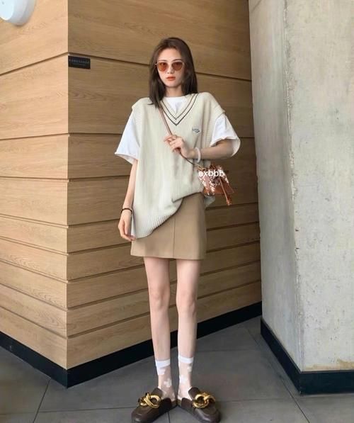 为什么同一件衣服你穿不好看？学习“装饰”手法，变好看不是问题