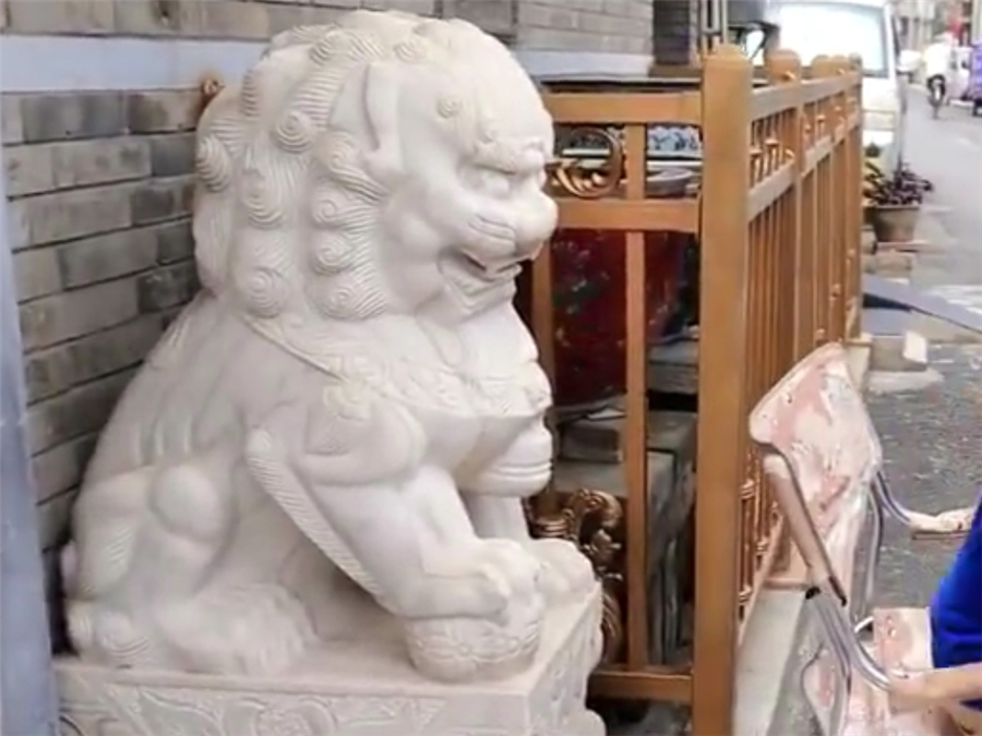 博主|北京胡同土豪大爷27㎡蜗居,红木家具配古董,凡尔赛级的小房子