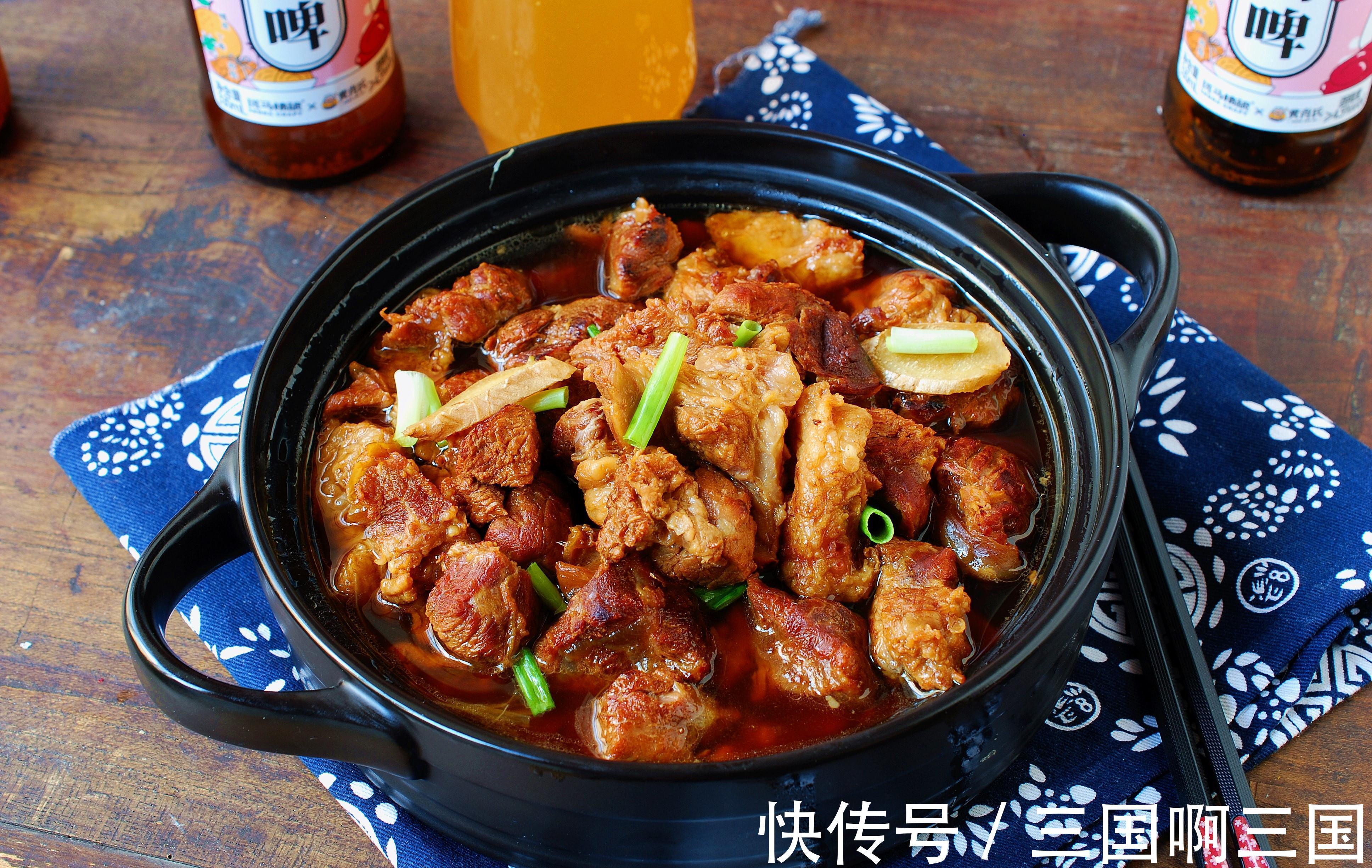 炖牛肉加水就错了,跟着厨师长做红烧牛腩,软嫩不腥,真香啊!