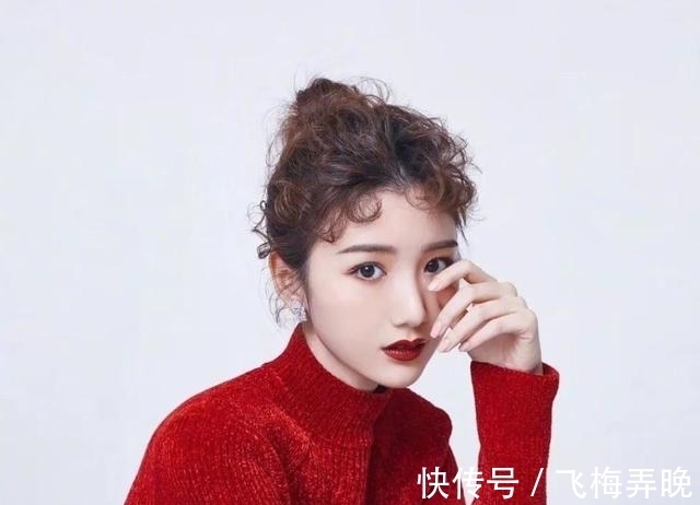 羊毛卷 为啥别人烫发都很洋气?肯能是你选错了,这3个自带土气的发型!