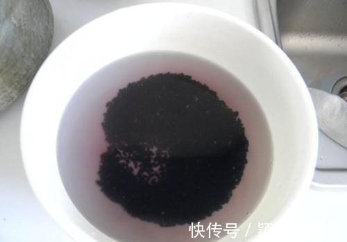 生发剂|女人常吃这4黑,强过生发剂,促进头发生长,不再担心头发大把掉