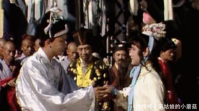 面对皇权,北静王的态度,或者才是贾府迅速败亡的原因!