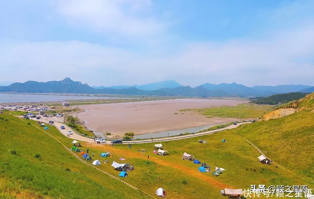 天下风物——《道人山、饭桶山，变成了露营山，来看看收费高不高？》风光题照