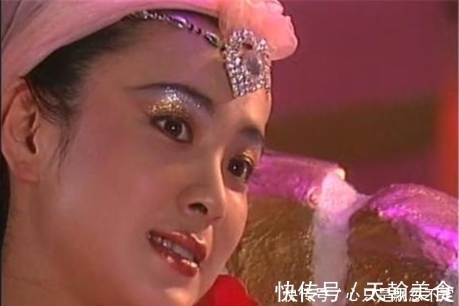 妲己@封神榜:难怪比干路遇卖无心菜的妇人,倒地而亡,看他想到了什么