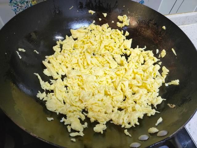 秋天，这菜再不吃就过季了，营养高味道好，5毛一斤，包饺子真香