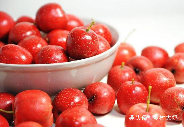 山楂酸|山楂和此物一起配,大肚子没了,免疫力强了,尤其是女性不可错过