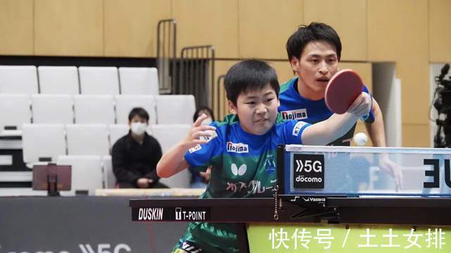 小将|爆大冷!15岁小将3-2掀翻世乒赛冠军,张本智和接班人浮现