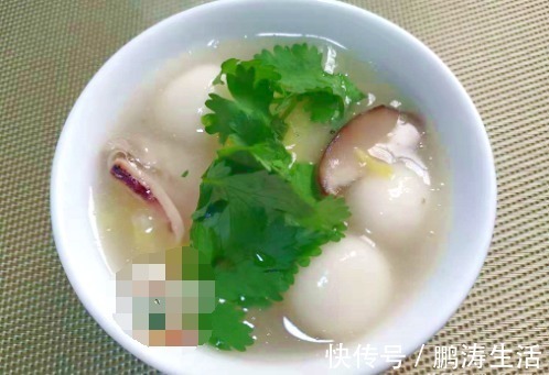 冷天，给儿子做了这早餐，当饭又当菜，吃它能量满满