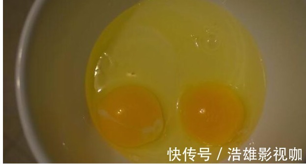 鸡蛋黄|养长寿花喂个“它”，小花苞钻个不停，40天呼呼就爆盆了