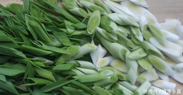 猪身上最便宜的部位,9块钱3个,铁是猪肝3倍,入锅一炸又香又脆