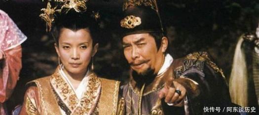 郭子兴|元帅愁眉不展, 丞相问军师为何, 军师答 他要杀人了