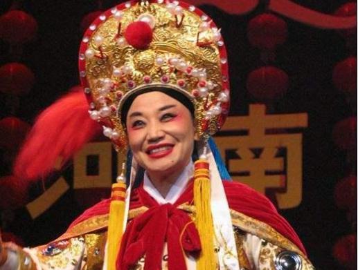 小香玉&梨园春为什么没人看了?罪魁祸首除了周炜以外,小香玉难逃其责