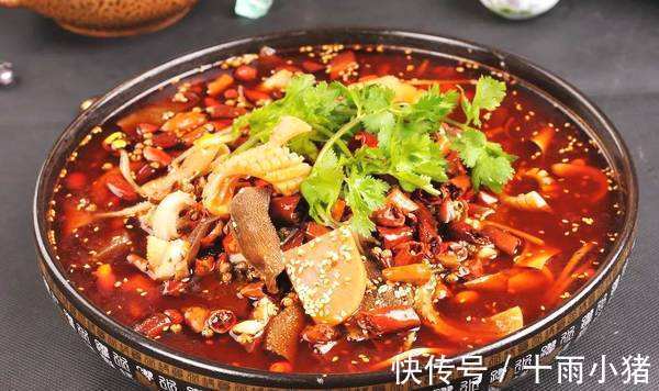 病理性|有乳腺增生的女人,6类食物要少吃,贪吃容易加重病情