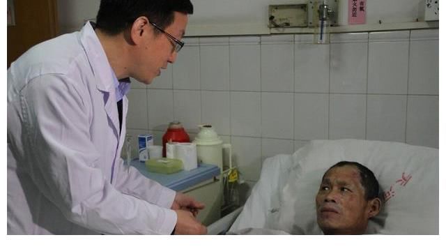 听了这两个明星讲述的就医经历，我只想问：这是真的吗？