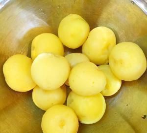 女性不想皱纹爬上脸，不妨多吃此物，美容养颜，体重轻松2位数