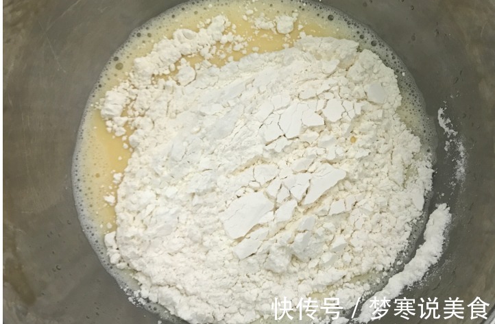 吃腻了甜蛋糕，来试一试这款咸蛋糕，好吃风味足