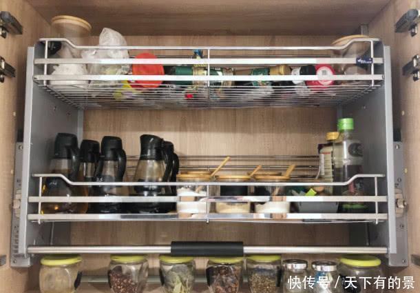 朋友|房子住了4年，厨房却依然如新！多亏橱柜这么设计！朋友都羡慕！