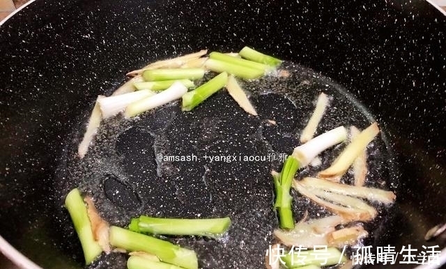 炒猪肝不要直接下锅,一定要多加上一步,鲜嫩不腥,还特别香