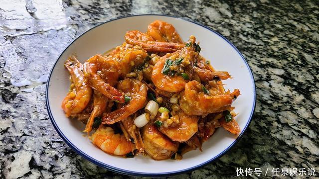 小孩|爱吃大虾试试这种做法,简单美味又好吃,超下饭,小孩很喜欢吃