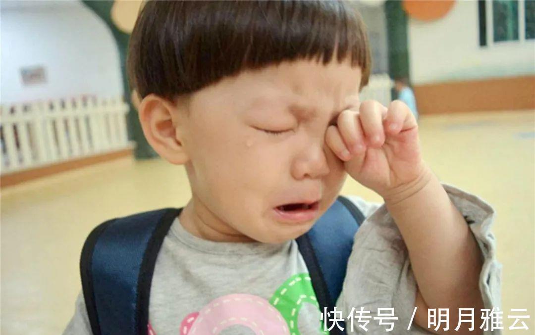 发泄|动不动就哭与忍着不哭的孩子,长大后有啥区别?答案让我挺意外的