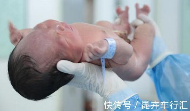 晓丽|怀胎七个月孕妈没忍住,宝宝生下来惨不忍睹,孕晚期有些食物别碰