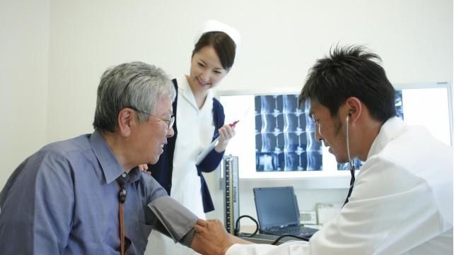 洋葱|每天吃洋葱可以降血脂北大教授大错特错，降血脂的是这件事