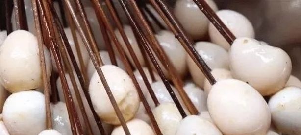 流血|麻辣烫中隐藏的“贵菜”,每次有人拿,老板心里都在流血